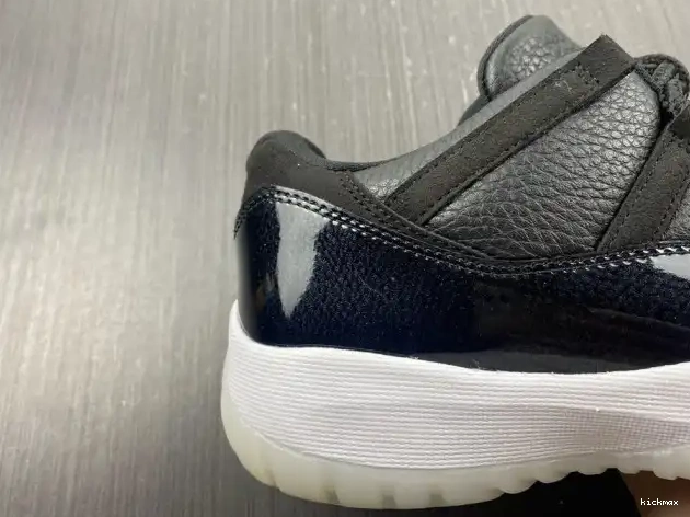Rep AV2187-001 Retro 72-10 Jordan Low 11 Air 0529